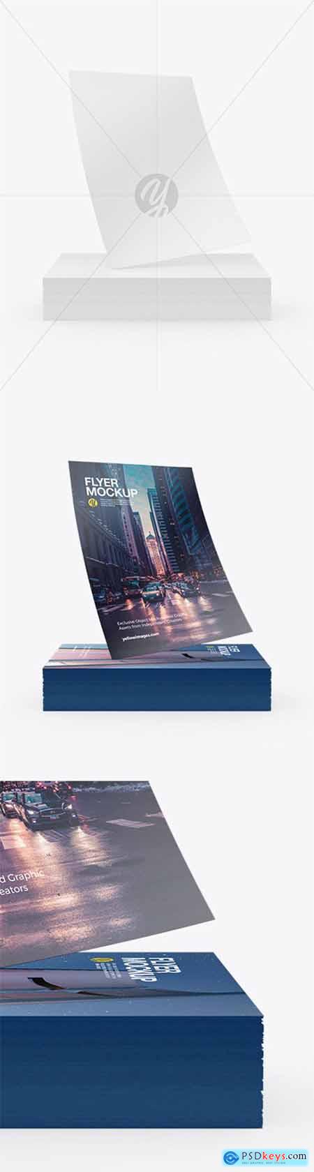 27+ Download Flyer Stack Mockup&nbsp;Psd
